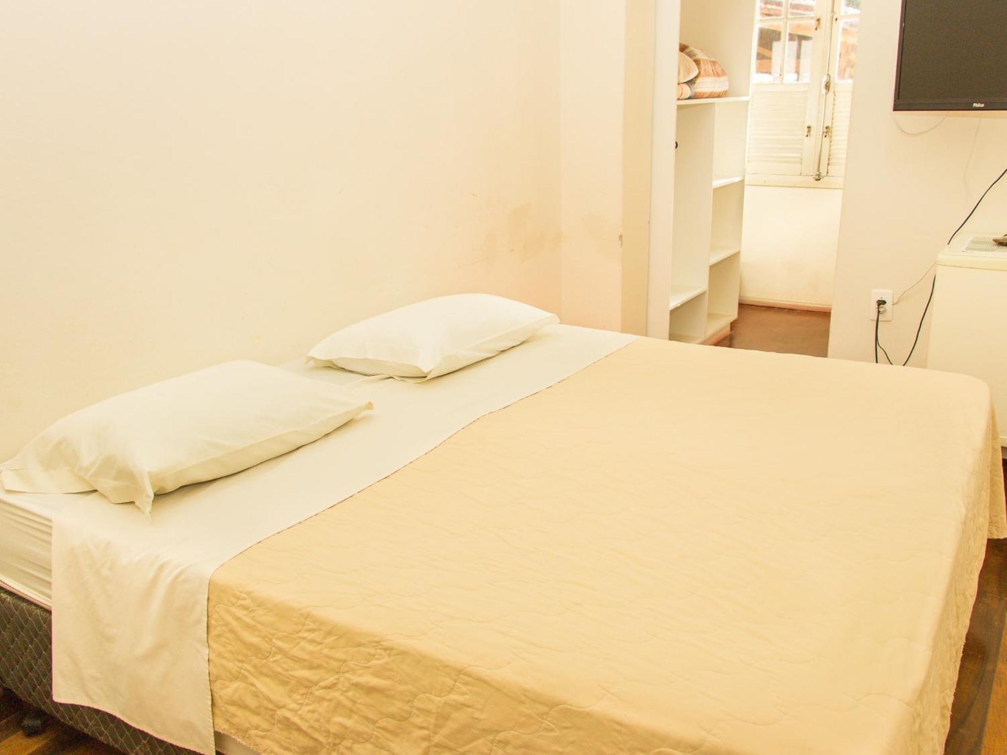 Hotel Caldas Da Imperatriz 圣阿马鲁-达因佩拉特里斯 外观 照片