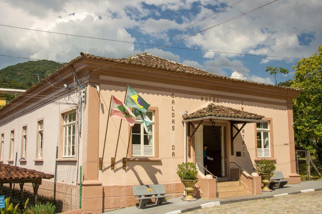 Hotel Caldas Da Imperatriz 圣阿马鲁-达因佩拉特里斯 外观 照片